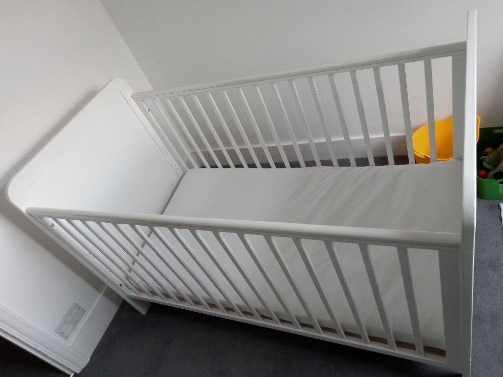 alex cot bed
